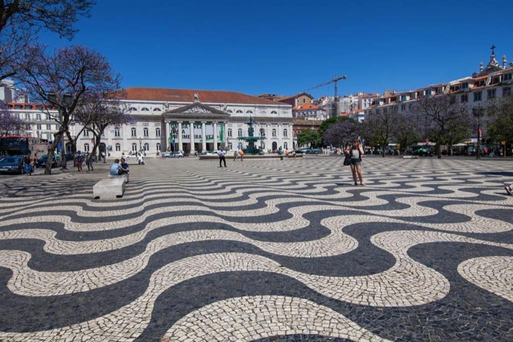 Magnificent Historical City Centre Apart With Terrace Lisboa Eksteriør bilde