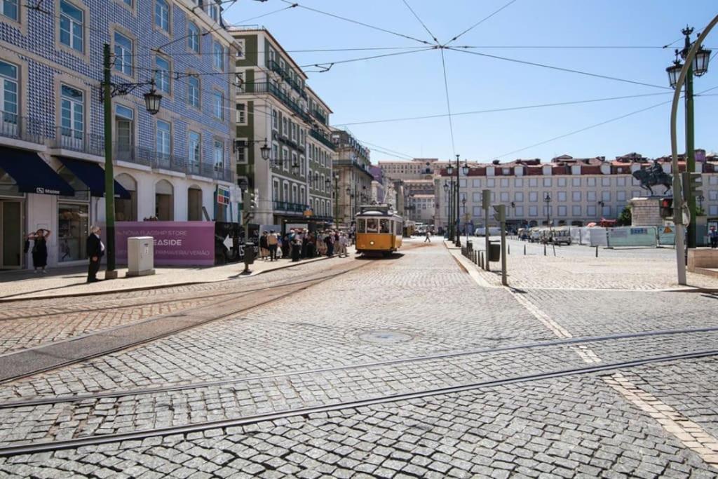 Magnificent Historical City Centre Apart With Terrace Lisboa Eksteriør bilde