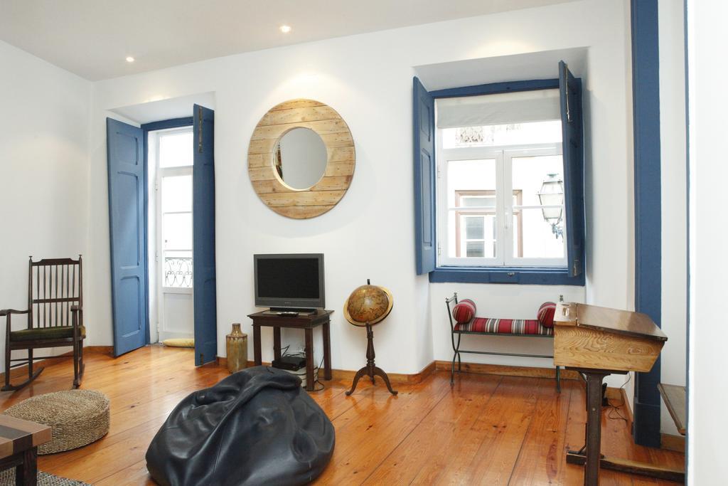 Magnificent Historical City Centre Apart With Terrace Lisboa Eksteriør bilde