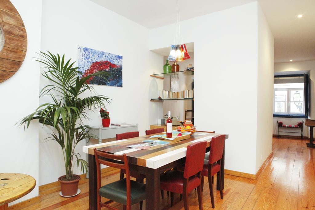 Magnificent Historical City Centre Apart With Terrace Lisboa Eksteriør bilde