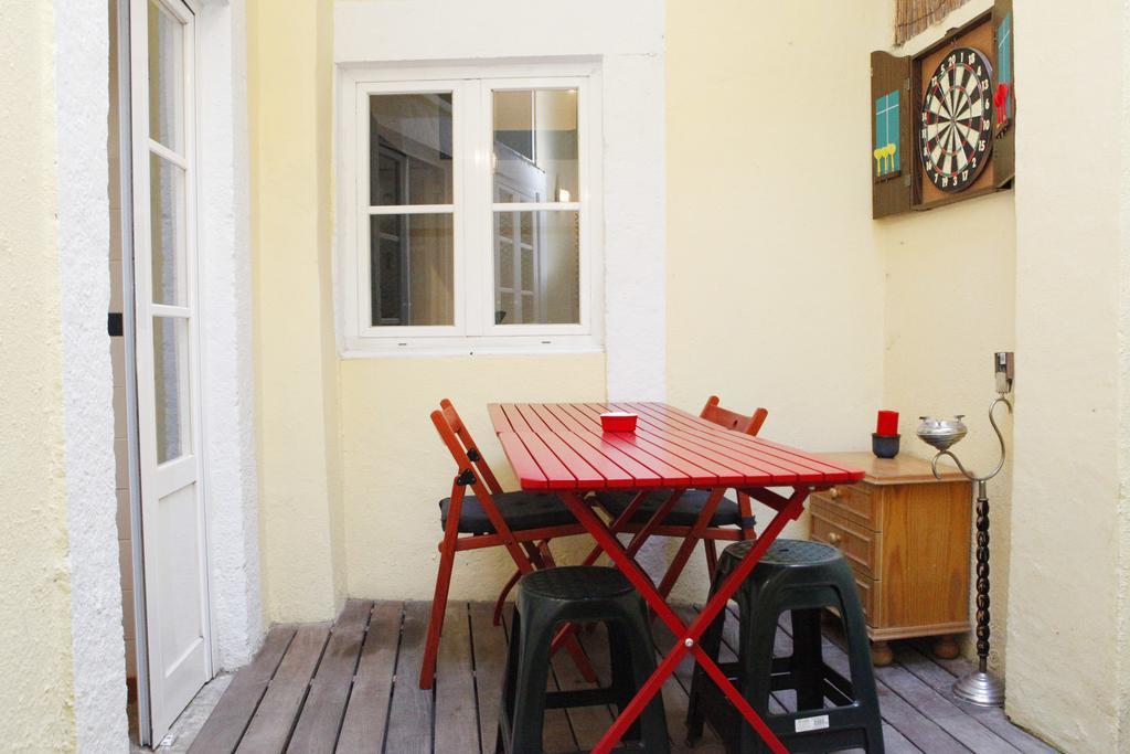 Magnificent Historical City Centre Apart With Terrace Lisboa Eksteriør bilde